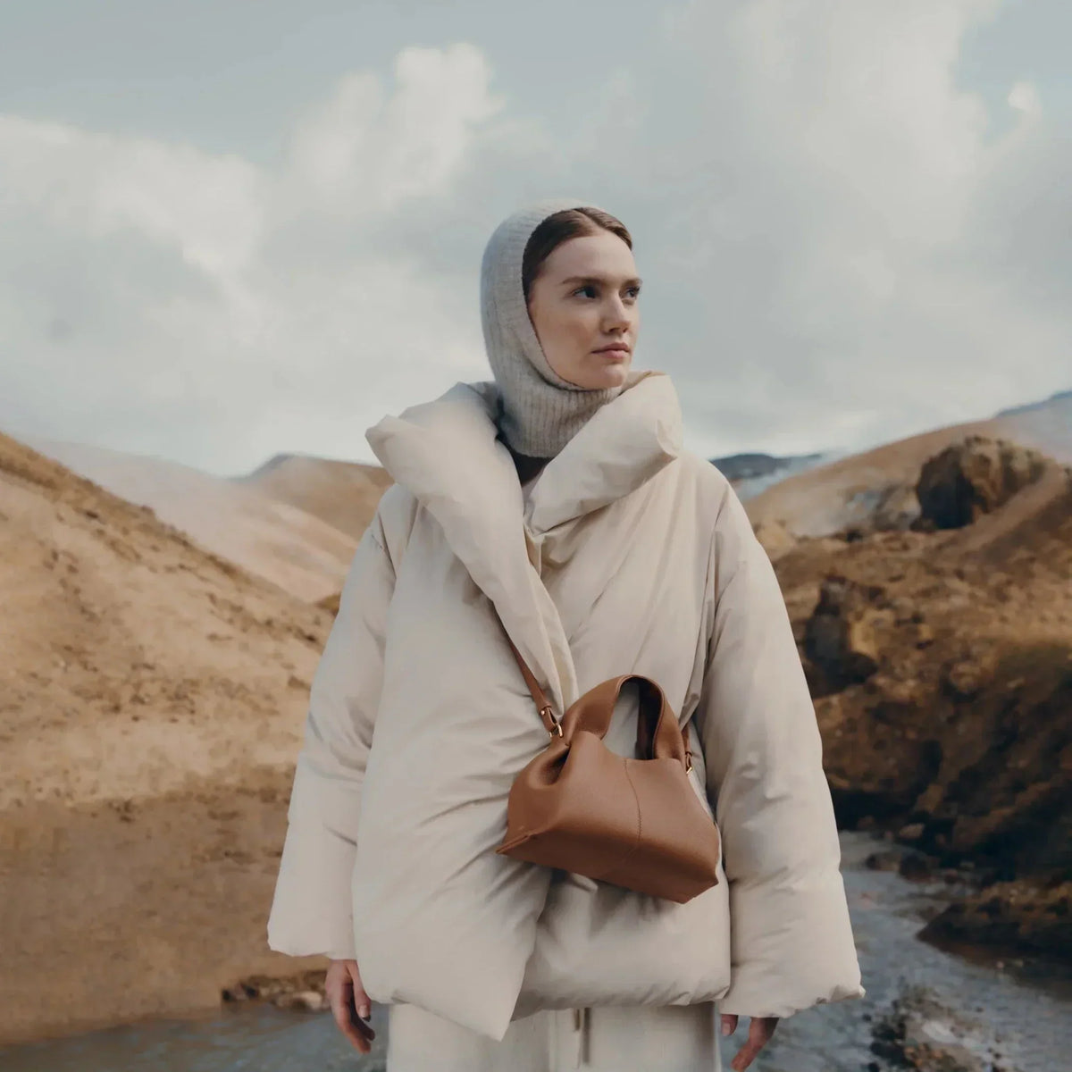 Polène - Numero Neuf - Camel Grainé — image 2