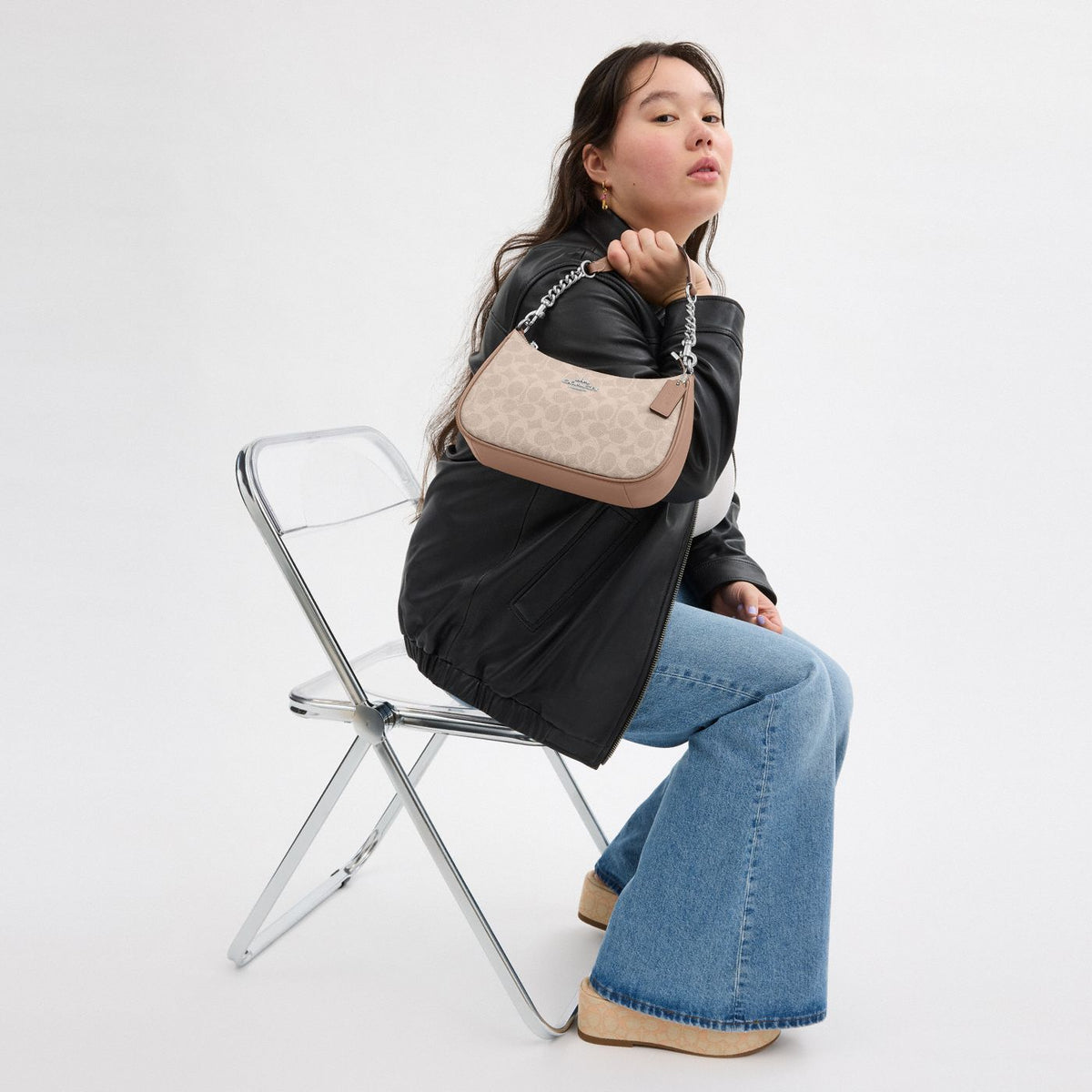 Coach Sac épaule Teri Toile - Sable — image 7