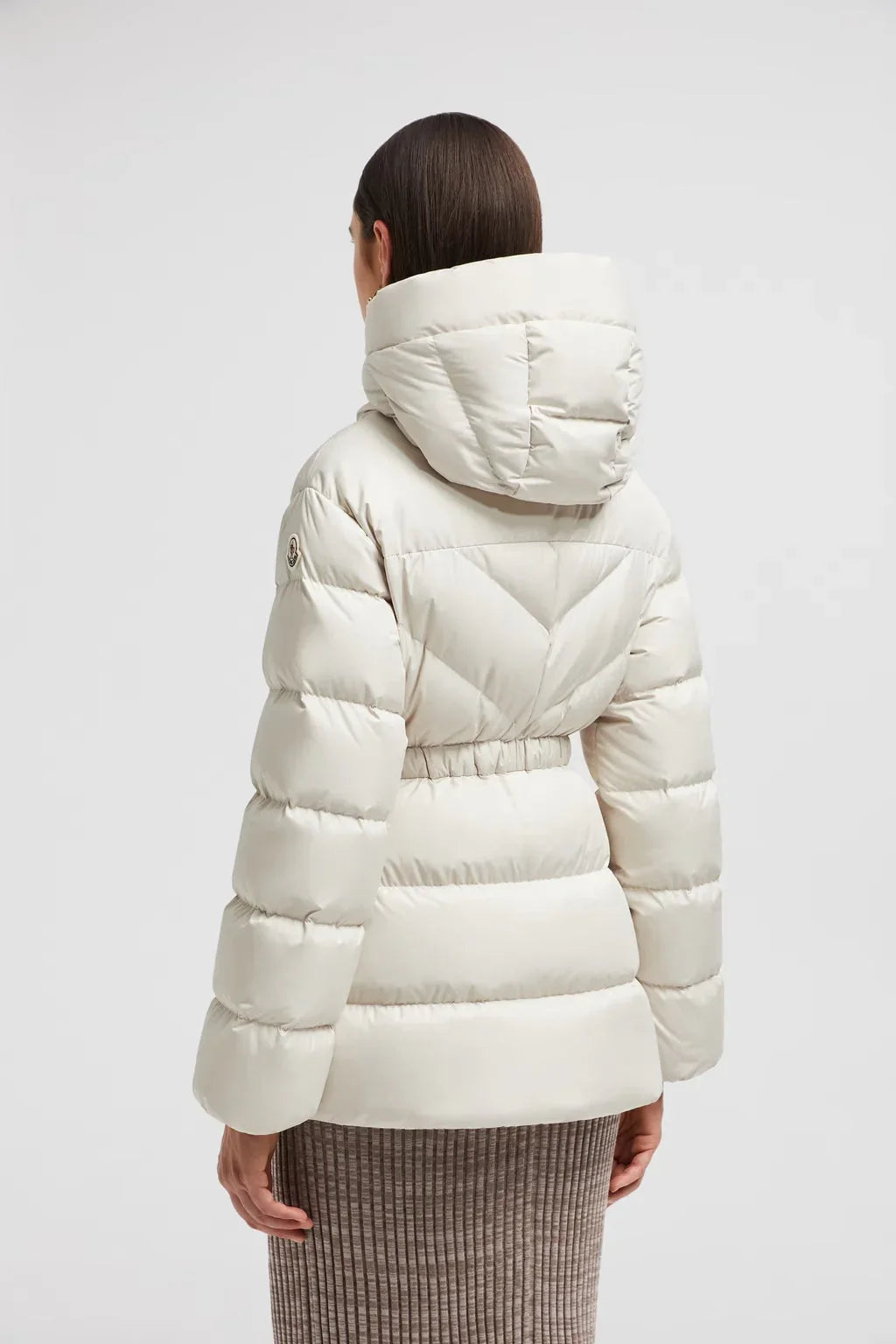 Doudoune courte Brosse à capuche et matelassage diagonal Moncler Blanc – photo 3