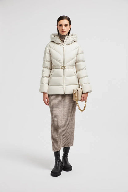 Doudoune courte Brosse à capuche et matelassage diagonal Moncler Blanc – photo 1