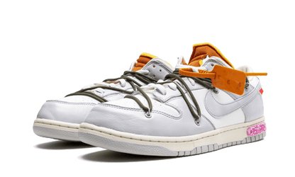 Nike® x Off-White® Dunk Low lot 22 - baskets Off-White