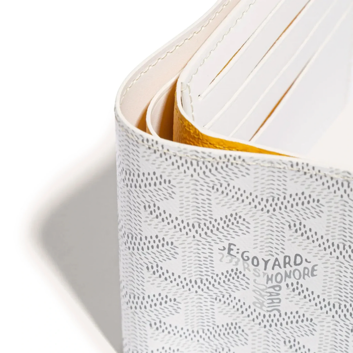 Goyard Victoire White Wallet — image 3