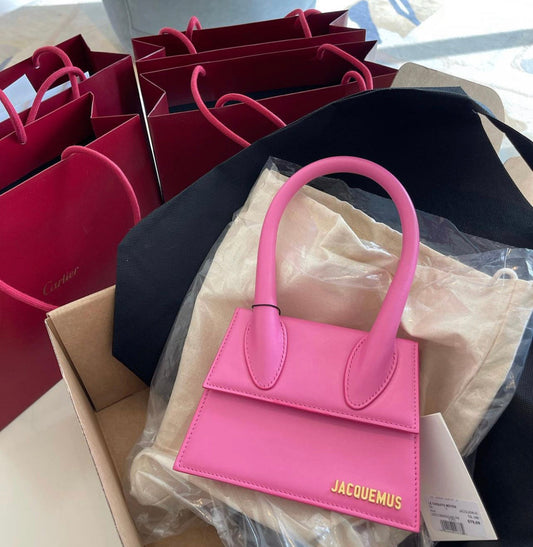 Sac Jacquemus Chiquito Moyen Rose — image 1