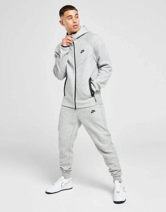 Nike Tech Fleece Tracksuit Grey S23 — image 1
