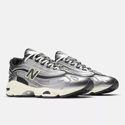 Chaussures New Balance 1000 SILVER – Luxery Shop