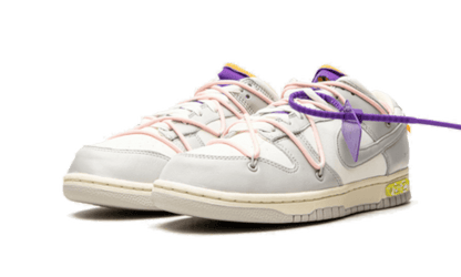 Nike® x Off-White® Dunk Low lot 24 - baskets Off-White