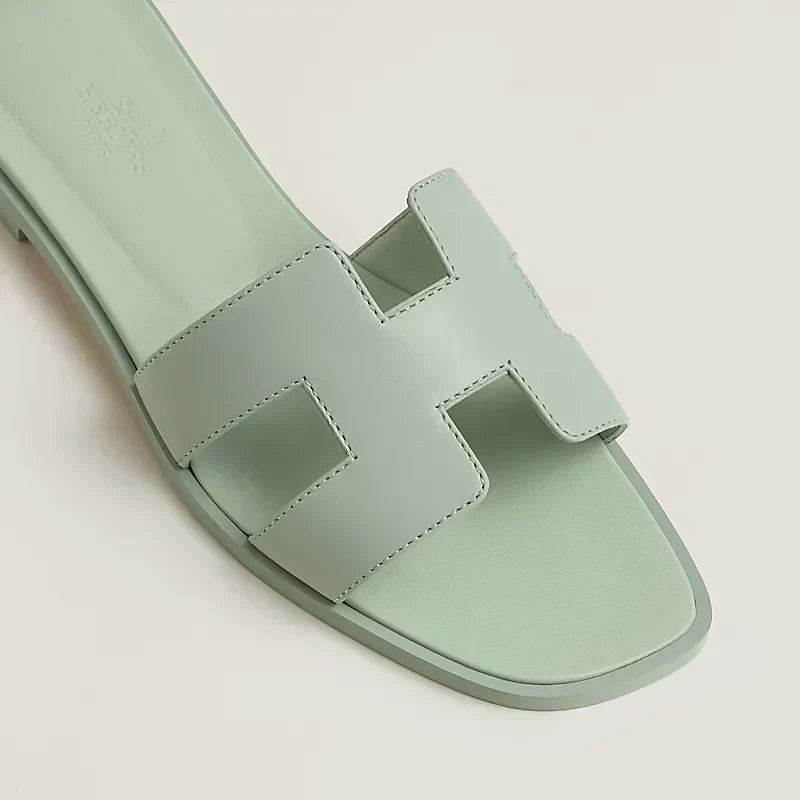 Hermes - Claquettes Vert d'eau — image 3