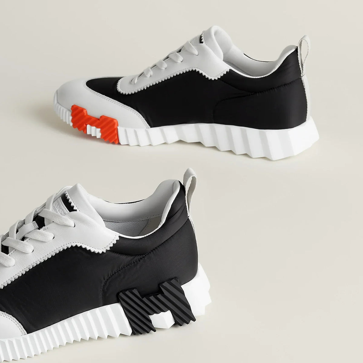 Hermès Bouncing Noir/Blanc/Orange — image du produit